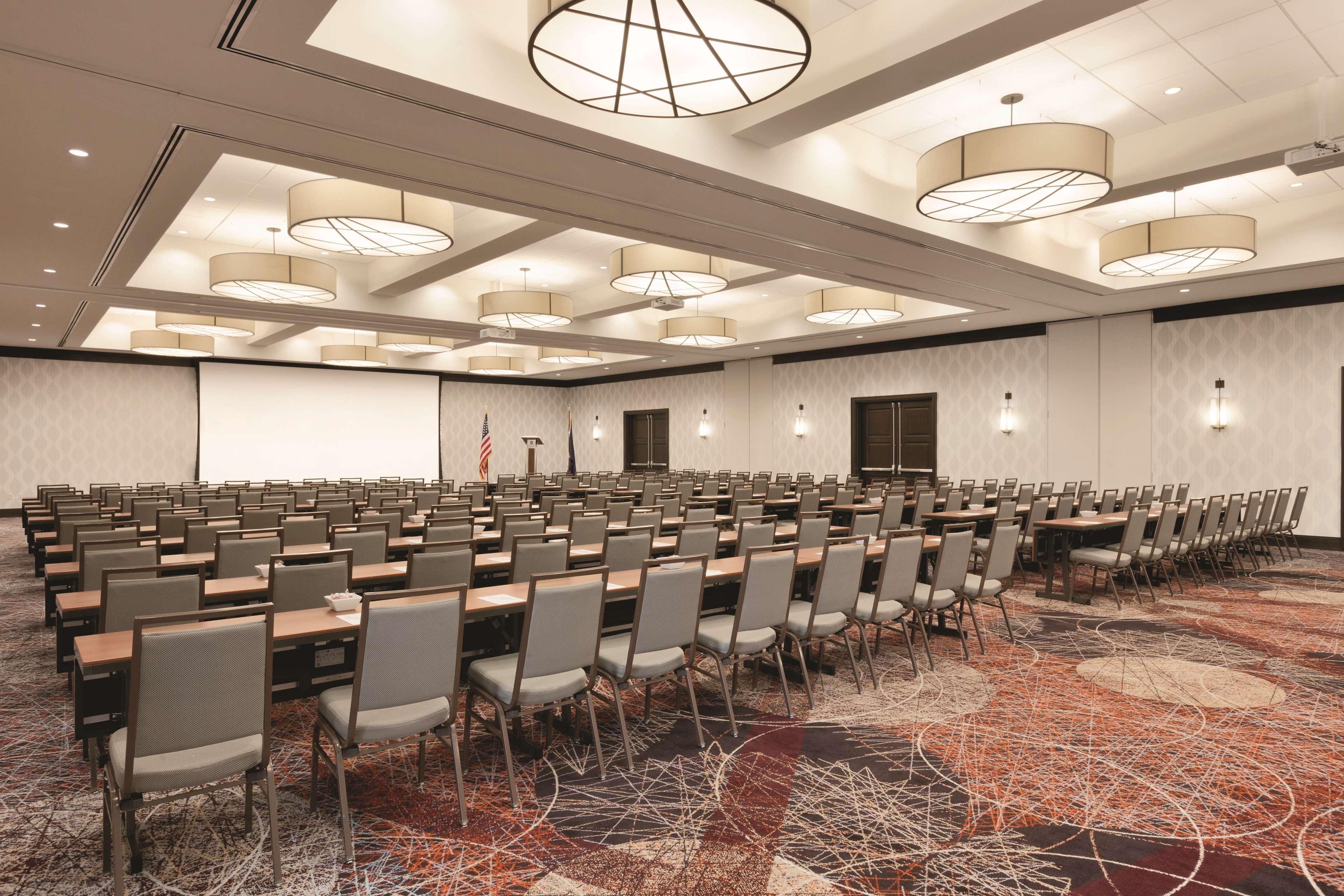 Embassy Suites Springfield Luaran gambar