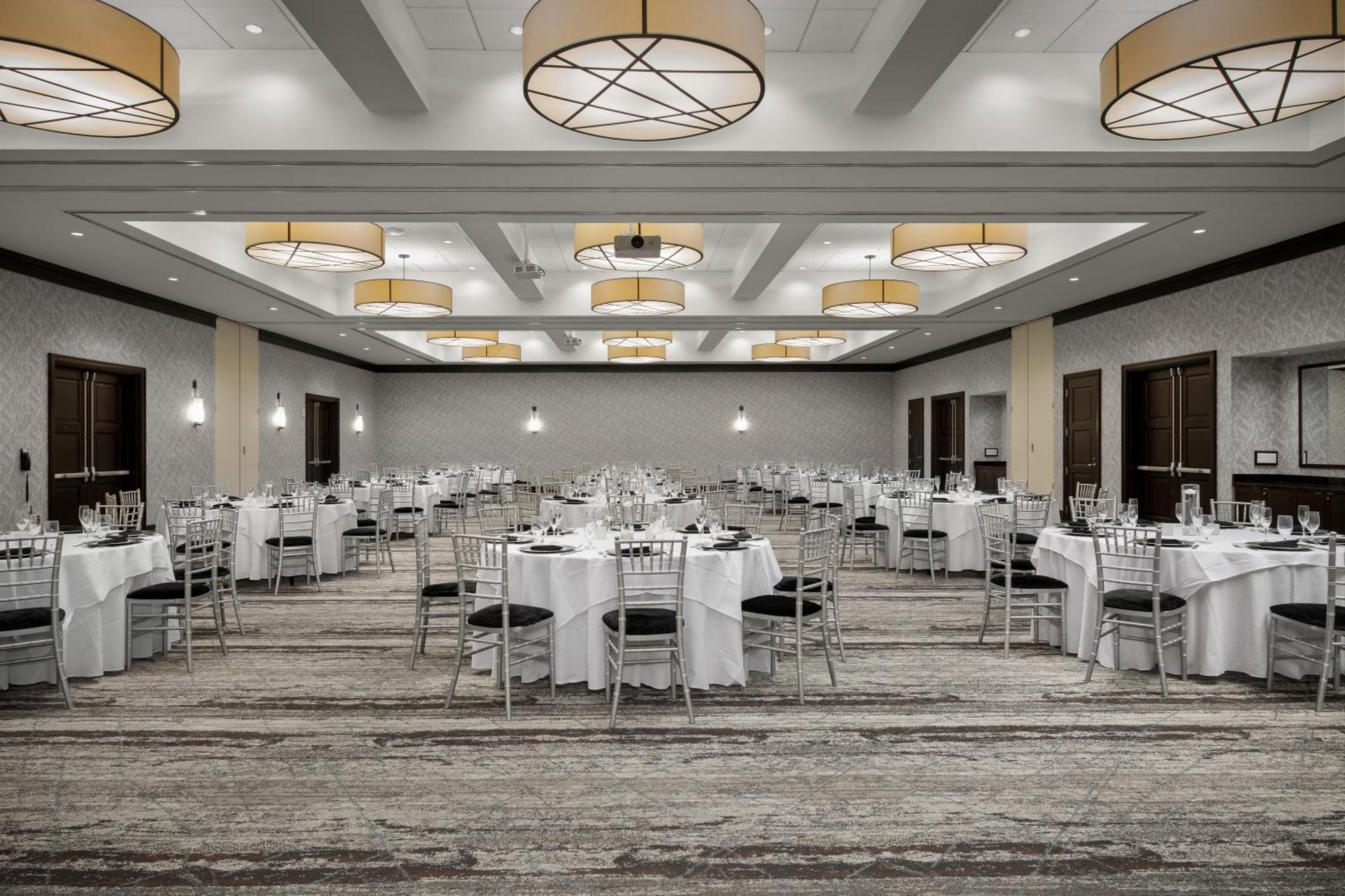Embassy Suites Springfield Luaran gambar